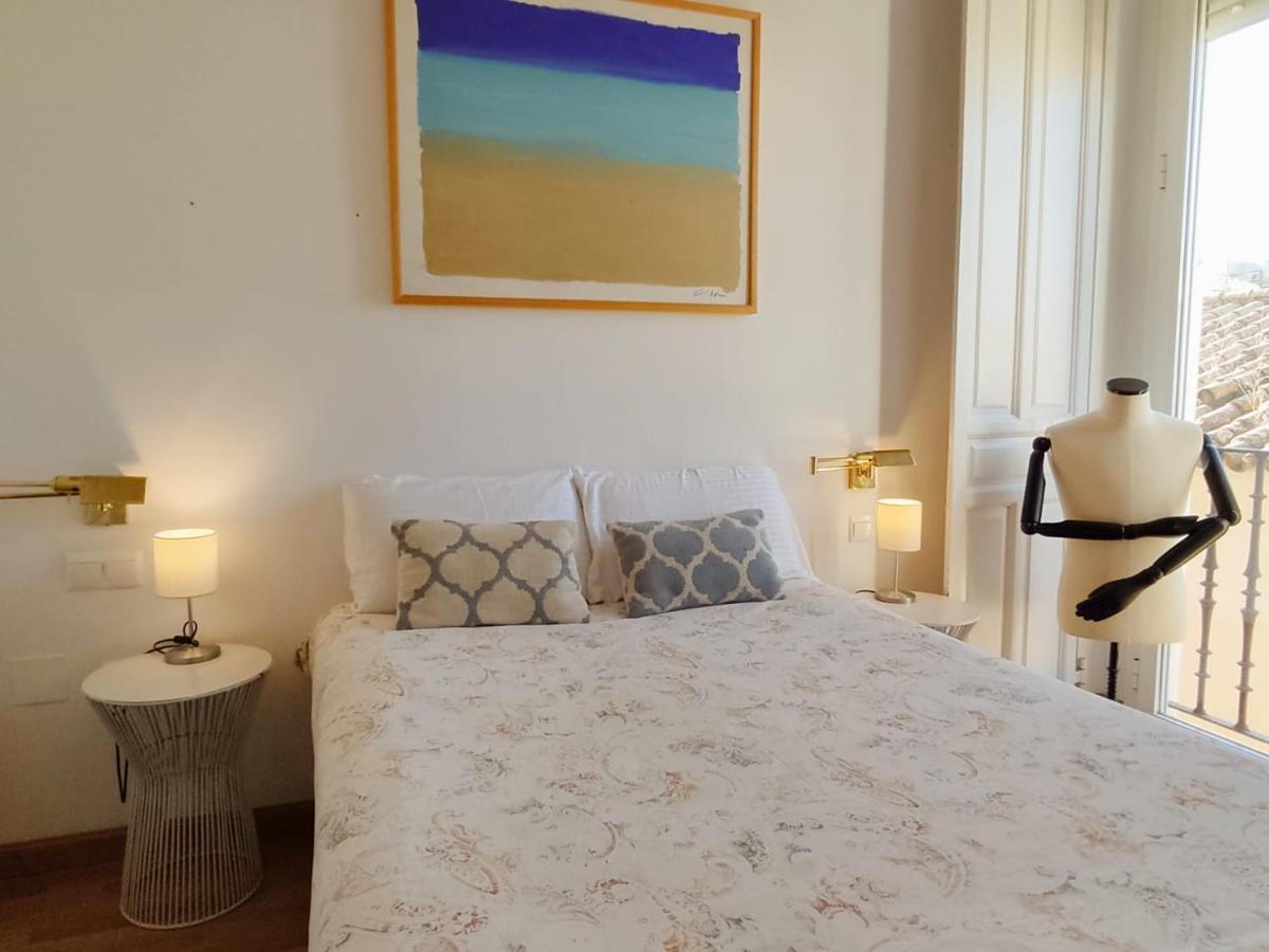 Homeyseville- Lovely Apartment In Seville City Center, Parking Optional Zewnętrze zdjęcie