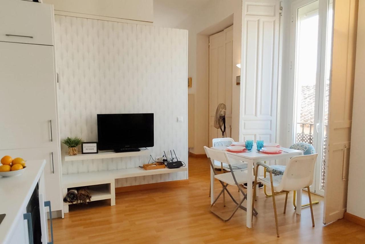 Homeyseville- Lovely Apartment In Seville City Center, Parking Optional Zewnętrze zdjęcie