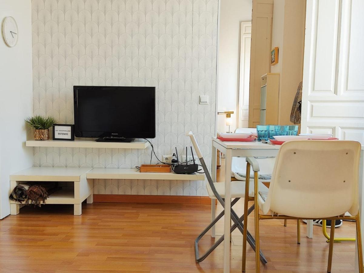 Homeyseville- Lovely Apartment In Seville City Center, Parking Optional Zewnętrze zdjęcie